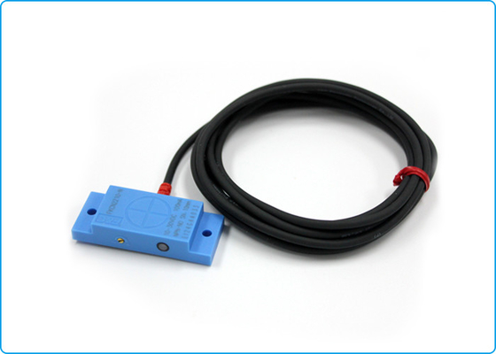 10mm PNP Tipe 12 V DC Persegi Saklar Kapasitif Sensor FKCN2210-P Non Deteksi Logam