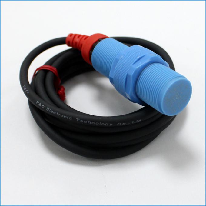 M18 silinder PNP NO 3 kabel sensor level kapasitif 10mm .jpg