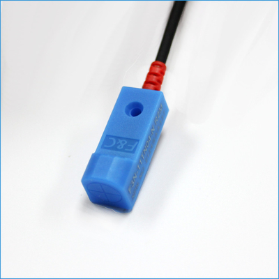 DC 12Volt 4mm Sensing Proximity Switch Metal Detection Positioning