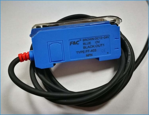 24VDC Pengaturan Satu Tombol Sensor Serat Optik NPN NO NC Fiber Amplifier